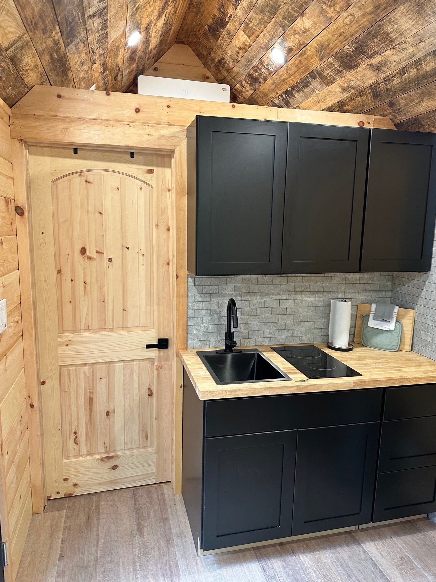 The Max Pod- 8x24- Deluxe Edition - (All Options)